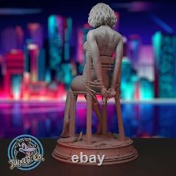 Black Widow Chair Scene 17 Diorama Custom Resin Model Kit DIY Paint